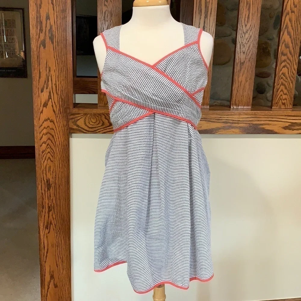 Estey grey and white striped seersucker dress, Small - Picture 1 of 4